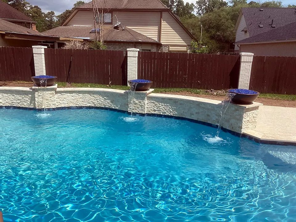 Rivers Edge Pools build