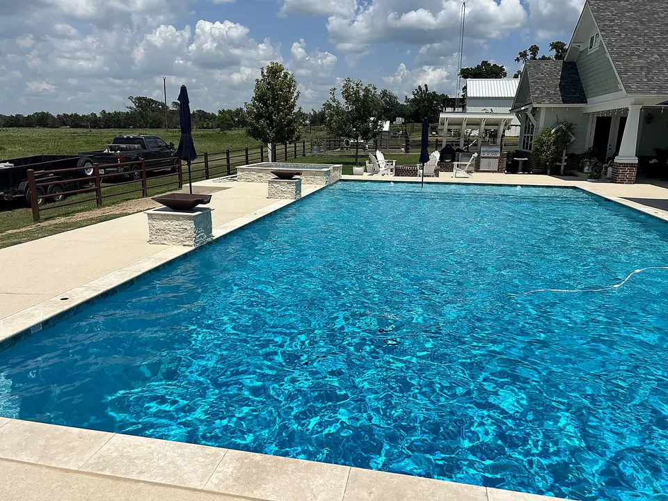 Ranch-Scale Rectangle with Fire Bowls